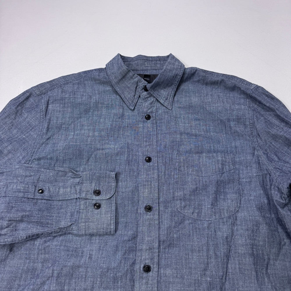 Banana Republic Mens Medium Blue Chambray Button Down Shirt Standard Fit Western